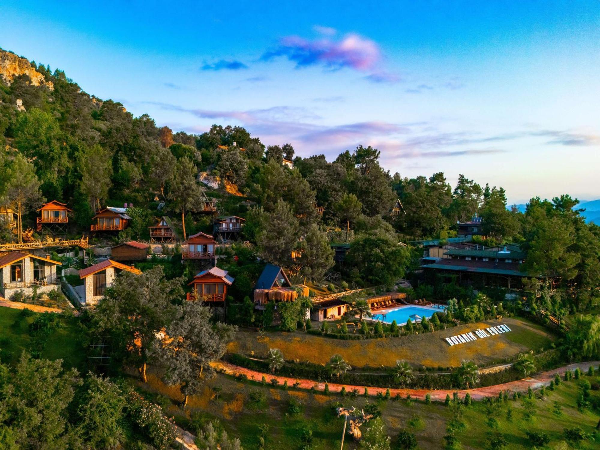 Botanik Goel Evleri Hotel Bucak Екстериор снимка